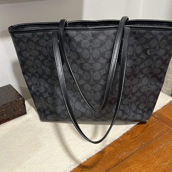 Vintage Coach signature bag - Picture 2 of 6